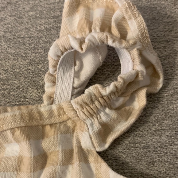 Nicole Miller baby Checkered Top and Ruffled Shorts Set 12 months - Picture 7 of 8